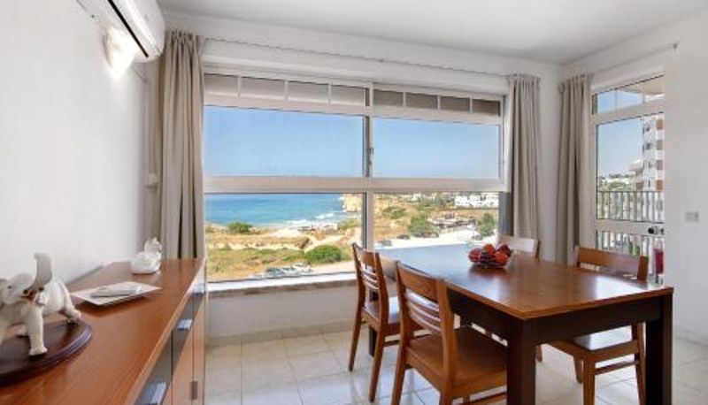 Appartamento - com piscina Camões 4E- Vista Mar