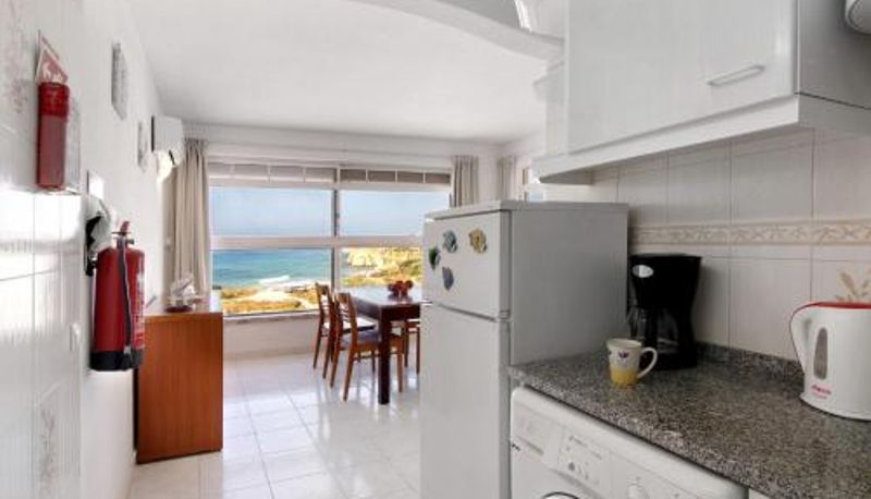 Appartamento - com piscina Camões 4E- Vista Mar