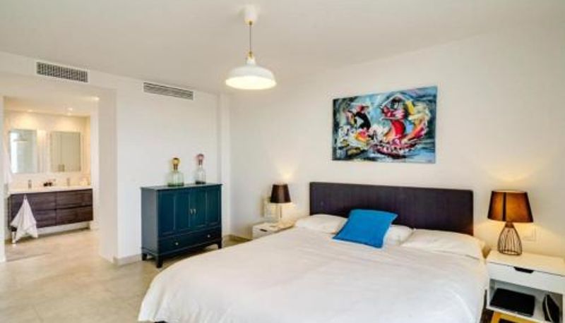 Informacje - 2 Bath Getaway Stunning 2 Bed