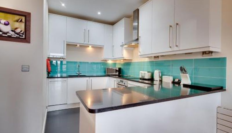 Apartament - Crown Apartments 3B Ideal Choice for City Breaks
