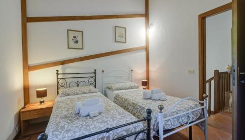 Chambre - Comfortable Home Romeo Among Greenery - Happy Rentals