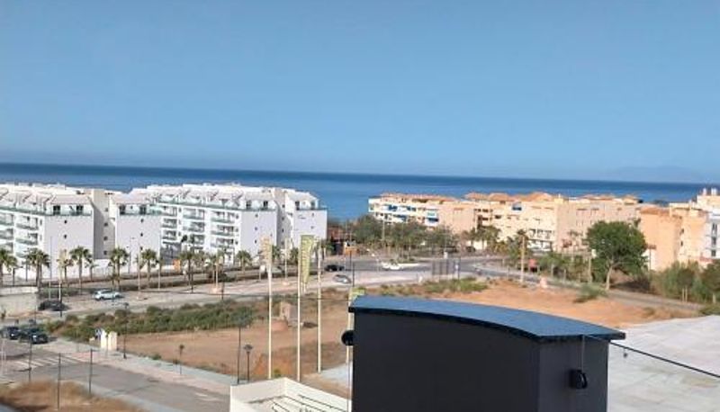 Apartment - URBAN holidays