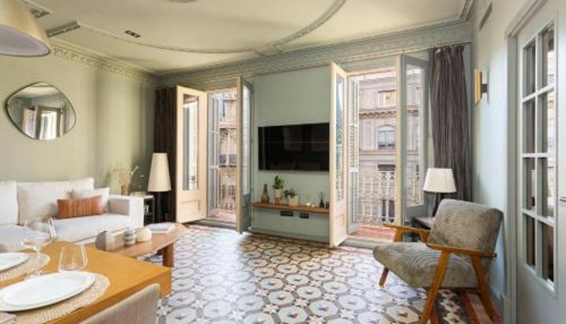 Información - Unique Rentals - Luxurious Oasis