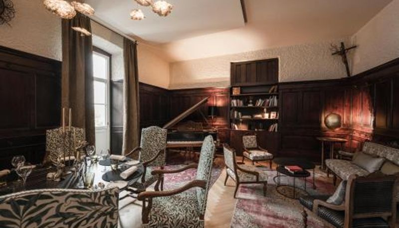 Sala de desayunos dentro del restaurante - Hotel Bruneck Design-Suites
