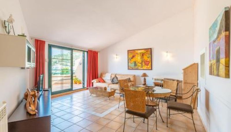 Apartment - Magnificent Penthouse Alteamascarat