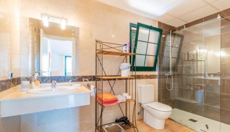 Apartment - Magnificent Penthouse Alteamascarat