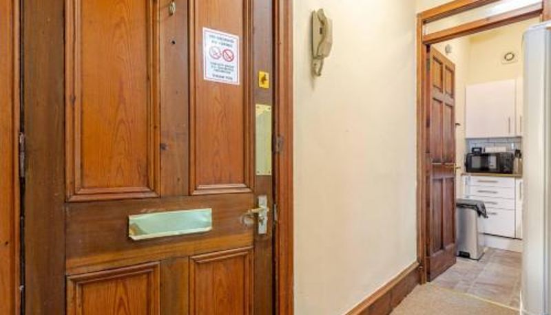 Appartement - West End Haven Easy Access GF by Summitg Apartment