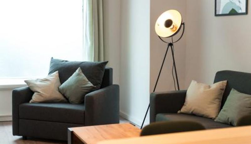 Informacje - Spacious 1-Bedroom Apartment in Kreuzberg