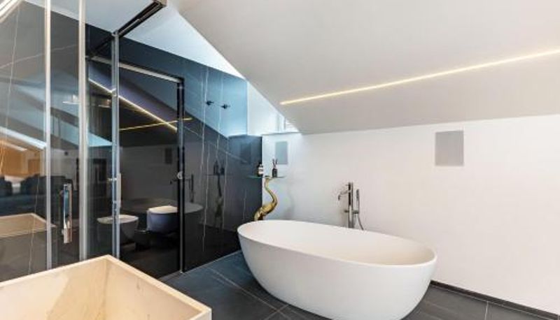Banyo - ACasaStay App 304
