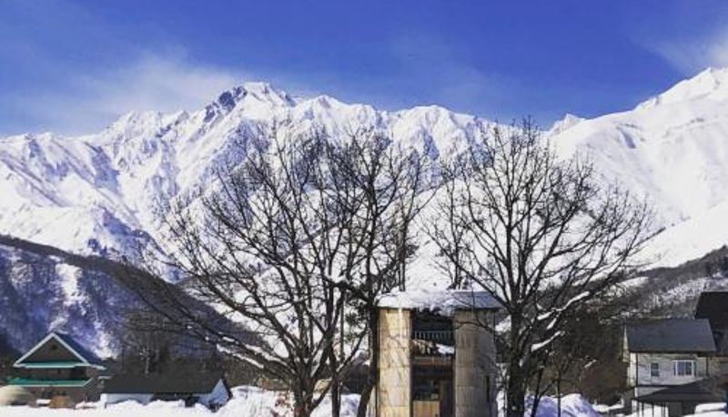 Info - Oval Mountain Lodge