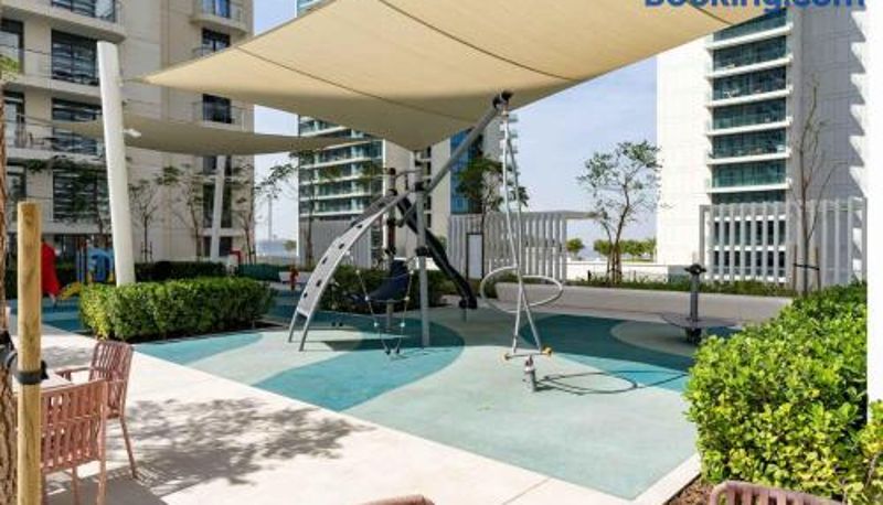 Info - Oceanfront - Stylish - Comfortable
