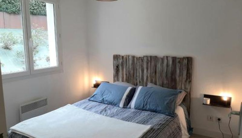Standardzimmer - parking inclus  proche centre et plages Appartement cosy avec balcon