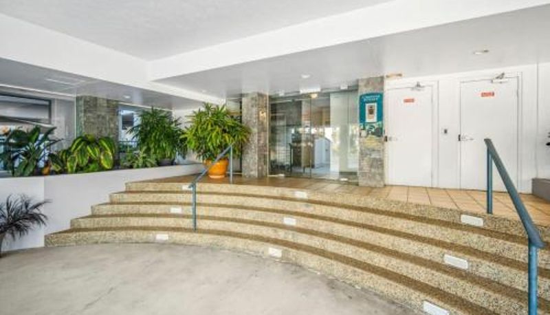 Info - Cullen Bay 3BR Oceanview Bliss