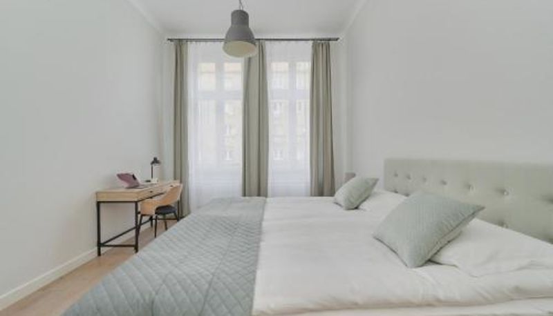 Info - Piłsudskiego Stylish Apartment by Heyrent