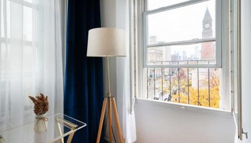 Bilgi - 11-4F Prime west village designer 1BR