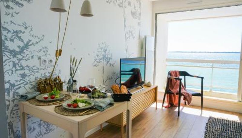 Appartement - -Le Phare- Front de mer a Concarneau avec balcon