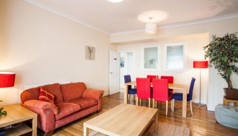 Apartment - 1 Fitzhamon Embankment APARTMENTS opposite Principality Stadium - LONG STAY OFFER