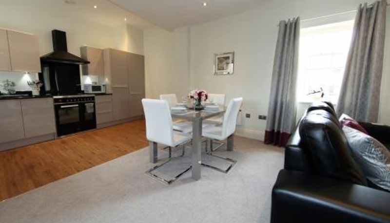 Apartamento - 6 Hunter House - Heart of The City With Free onsite Parking