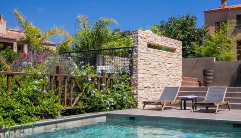 Pool - Piscines chauffées Résidence Guddelmoni