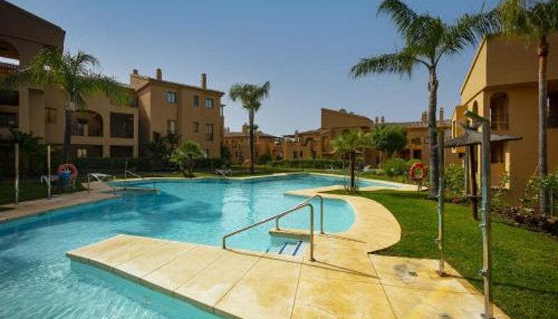 Daire - Hacienda Del Señorio De Cifuentes by Finest Rentals