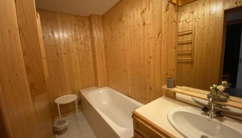 Bilgi - Chalet De Meribel - 5 Pièces pour 8 Personnes MAE-7131
