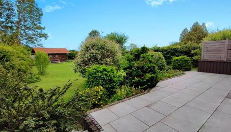 Info - Monteursunterkunft Straßlach- Fitters' accommodation with shared Kitchen & Garden