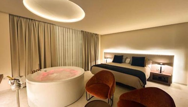 Camera - Olea Suites