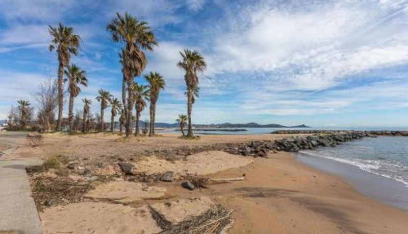 Daire - Studio le Castello 150m de la plage
