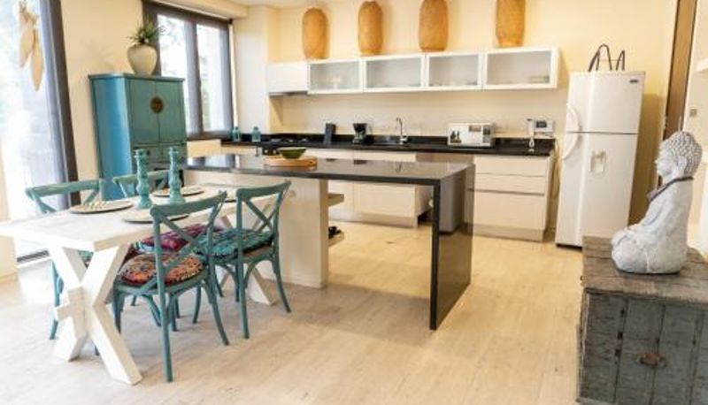 Appartamento - Beautifully Designed Duplex w wifi at Parque de Los Novios By Huespedia