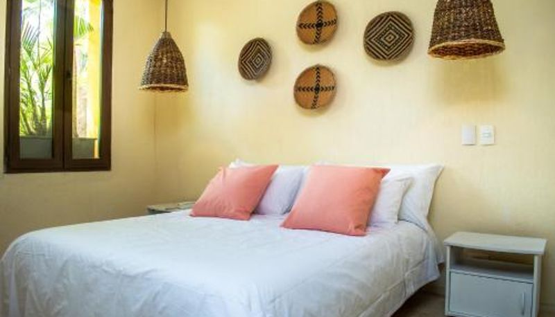 Appartamento - Beautifully Designed Duplex w wifi at Parque de Los Novios By Huespedia