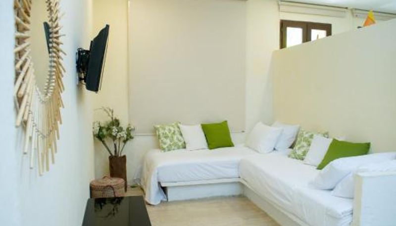 Appartamento - Beautifully Designed Duplex w wifi at Parque de Los Novios By Huespedia