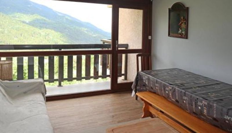 Standart oda - proche station  parking Grand studio 5 personnes avec balcon