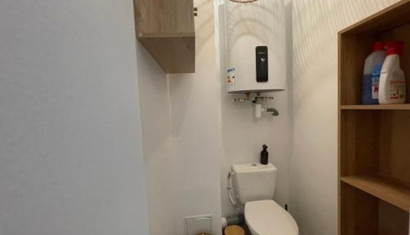Info - Comfortable studio just steps from the sea