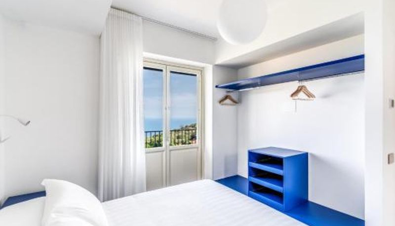 Apartment - Le Arcate Giuliana - Sea View Apartment with Rooftop Jacuzzi & Services by Feeling Italy