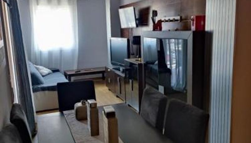Información - piso 3 habitaciones urbanizacion