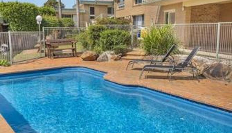 Apartment - Marine Court - Unit 6