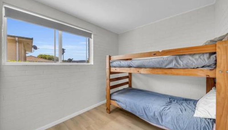 Info - Marine Court - Unit 6