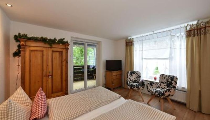 Oda - Alpenflair Ferienwohnung 110 Haus Ellen