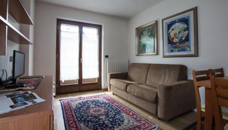 Info - Chalet Santa Barbara