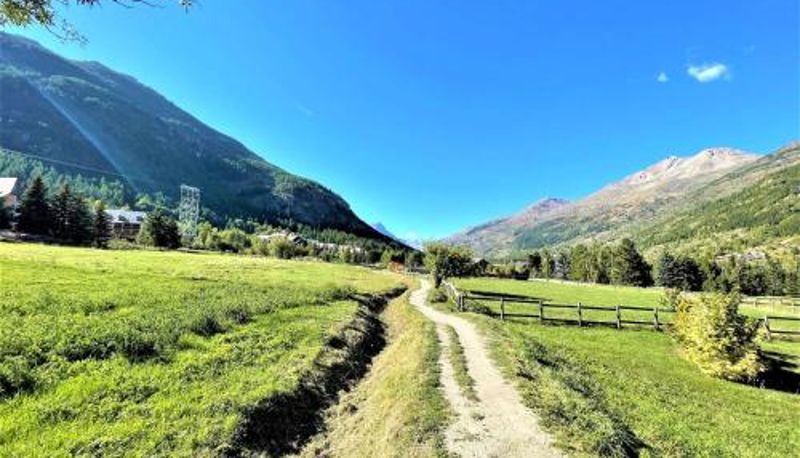 Standart oda - pieds des pistes - Serre Chevalier  balcon sud Studio lumineux 4 pers.