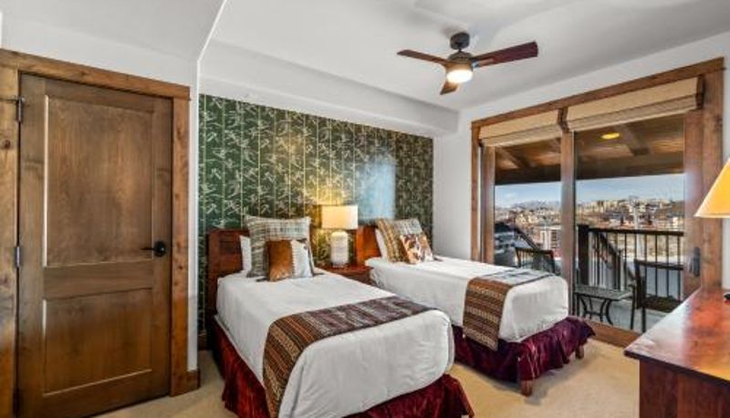 Standardzimmer - Edgemont 2305 - Luxury Condo with Unbeatable Backdoor Ski Access & Winter Shuttle!