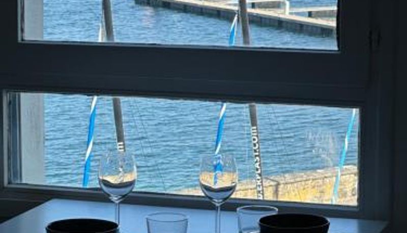 Info - Appartement Design VII Port de Tréboul-Douarnenez - Vue Mer