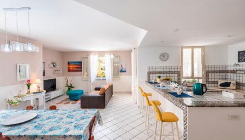 Apartamento - Appartamento in Villa Tulipano