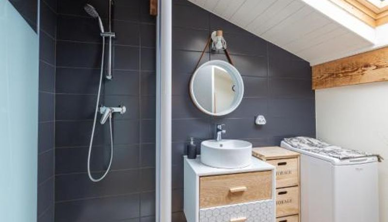 Info - 2-Bedroom Apartment in the Village Centre