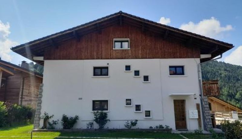 Info - 2-Bedroom Apartment in the Village Centre