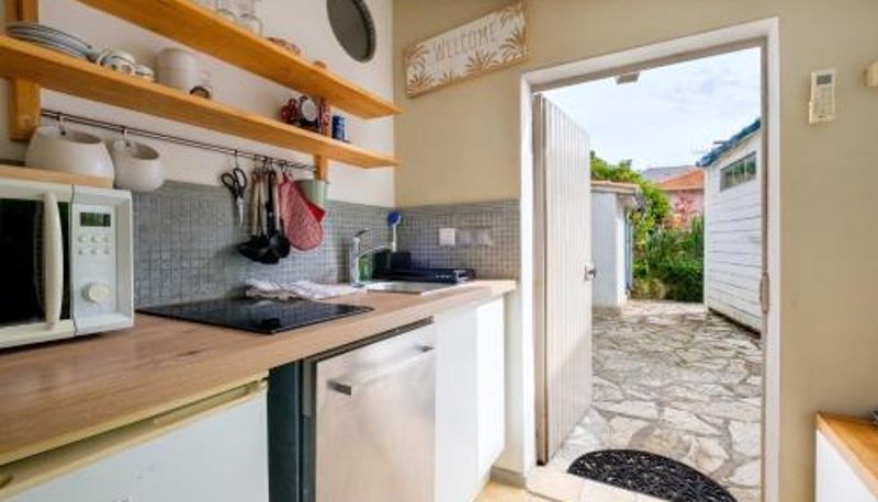 Appartement - Petite maison-studio Ba014s