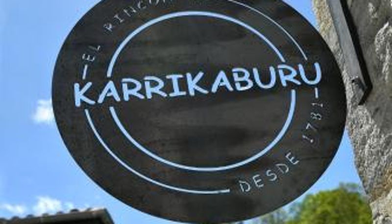 Bar - acogedores apartamentos rodeados de naturaleza Casa karrikaburu