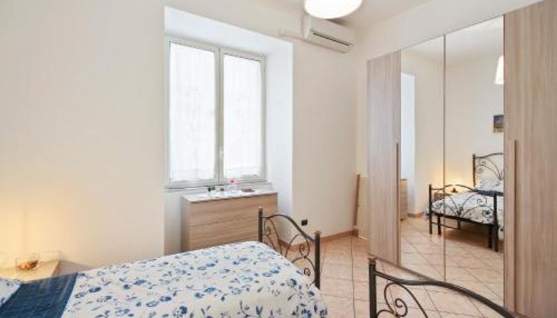 Appartement - GuestHost - Central Flat with Balconies and Bicycle!