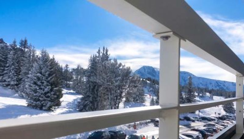 Terrace - Appartement cosy à Chamrousse avec vue sur montagne + 34m².