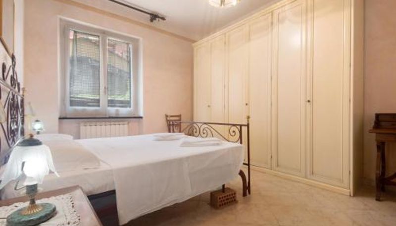 Apartament - Via Daneri 2 con giardino